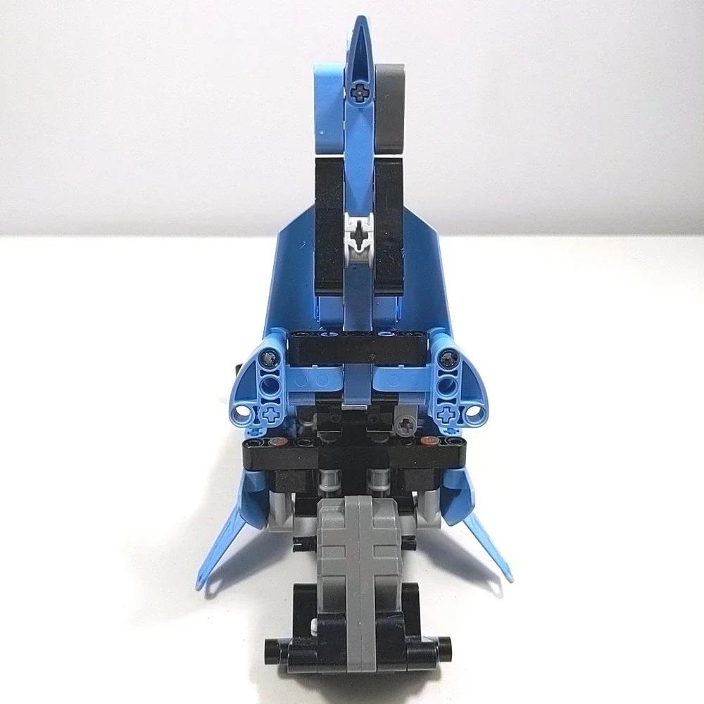 LEGO Technic 42134 Monster Jam Megalodon Shark Pull-Back Truck Toy Blue 2022‎